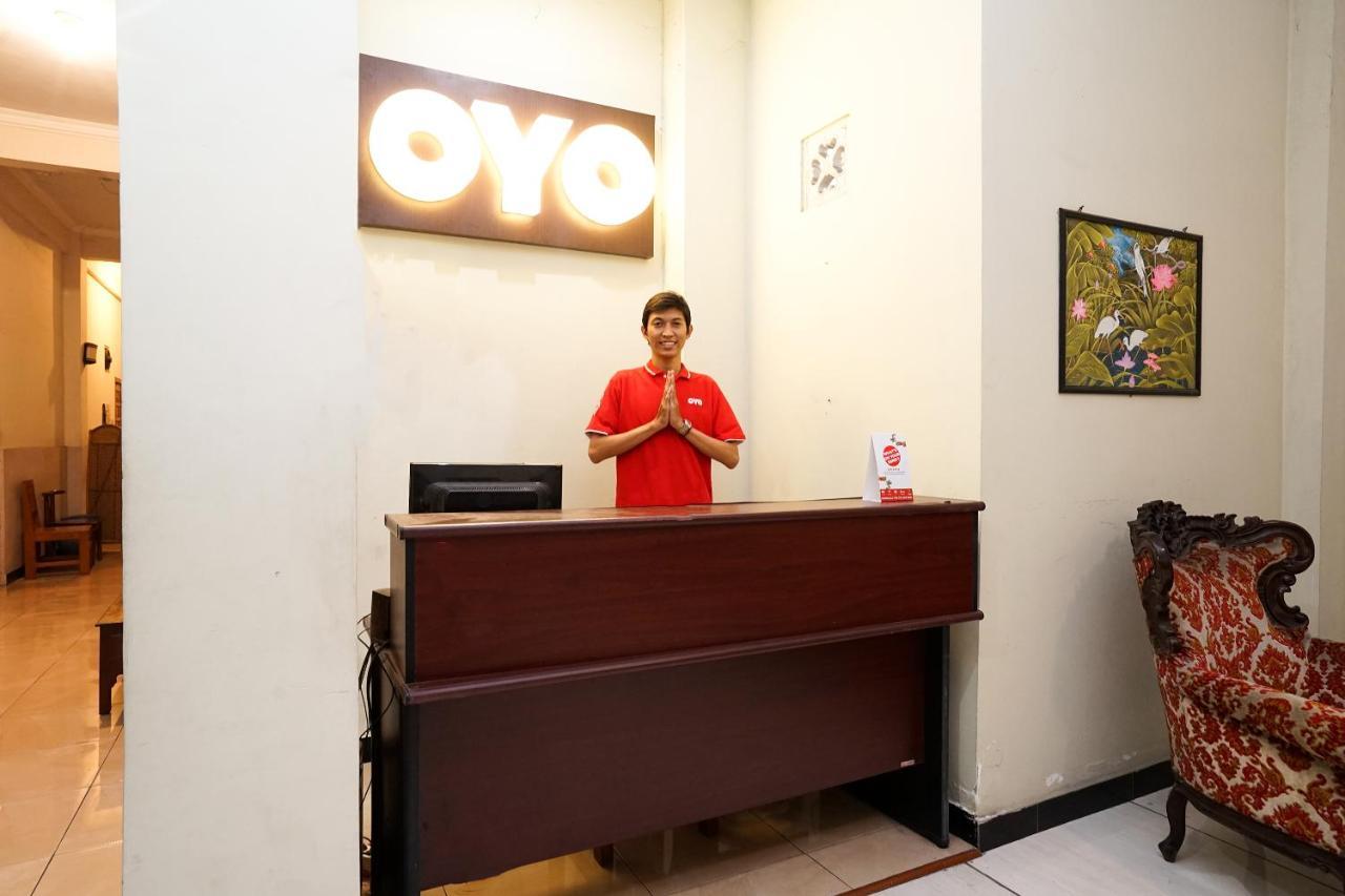 Kartika Syariah Homestay By Stayku Sorabaya Extérieur photo